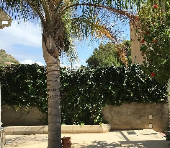 Bed & Breakfast Scala Dei Turchi 3*